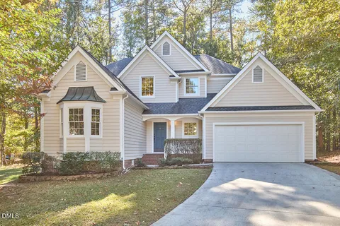 $640,000 | 2800 Shofield Court, Raleigh, NC 27615