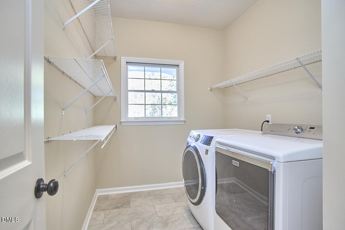 2800 Shofield Court Raleigh, NC 27615 - Photo 15 of 38 16 - Laundry
