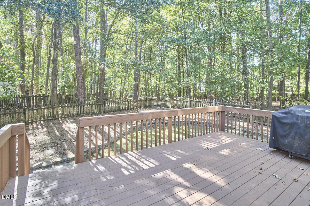 2800 Shofield Court Raleigh, NC 27615 - Photo 29 of 38 30 - Back Deck