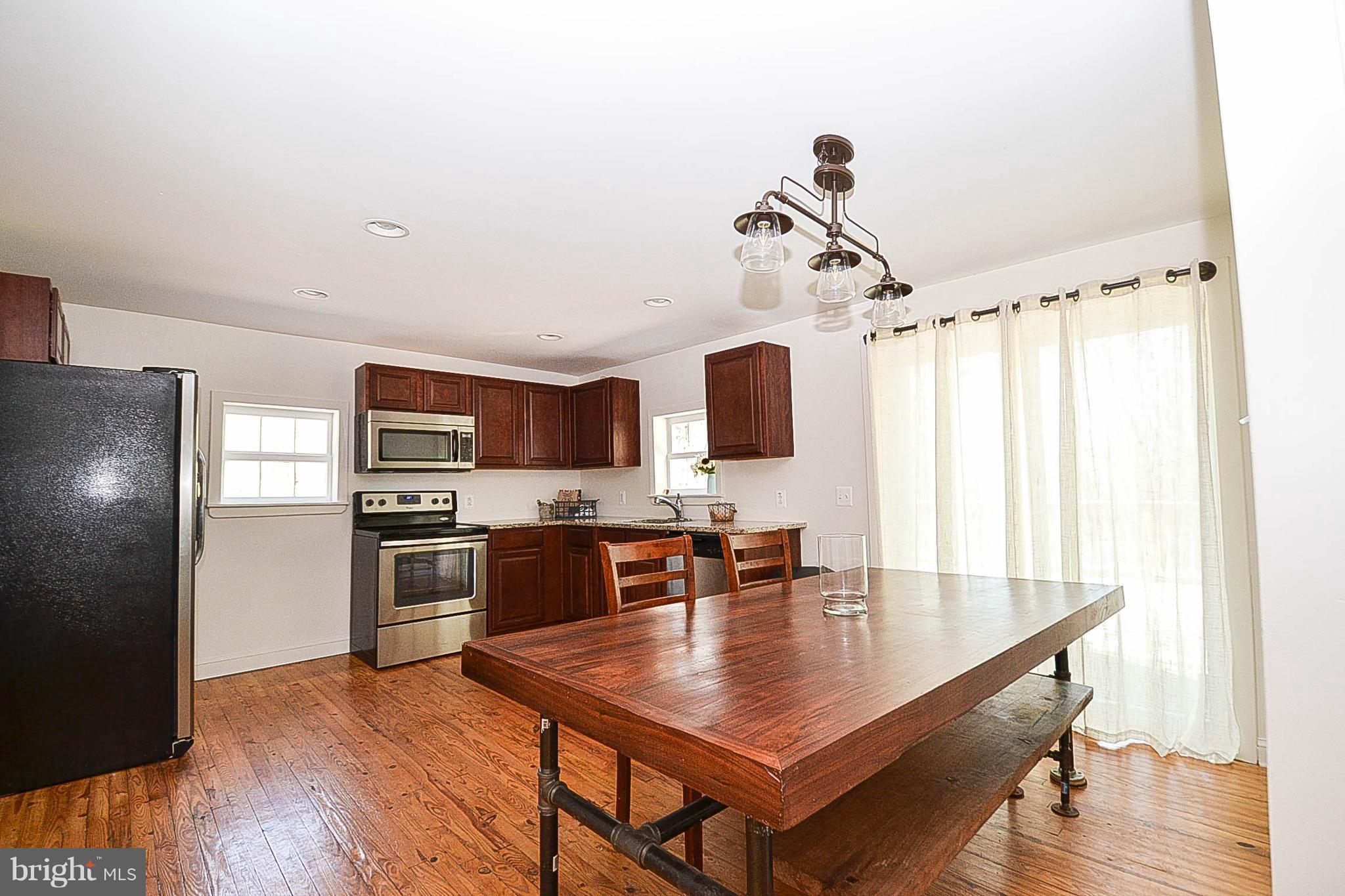 7109 Edgemont Road Frederick, MD 21702 - Photo 2 of 21 Kitchen