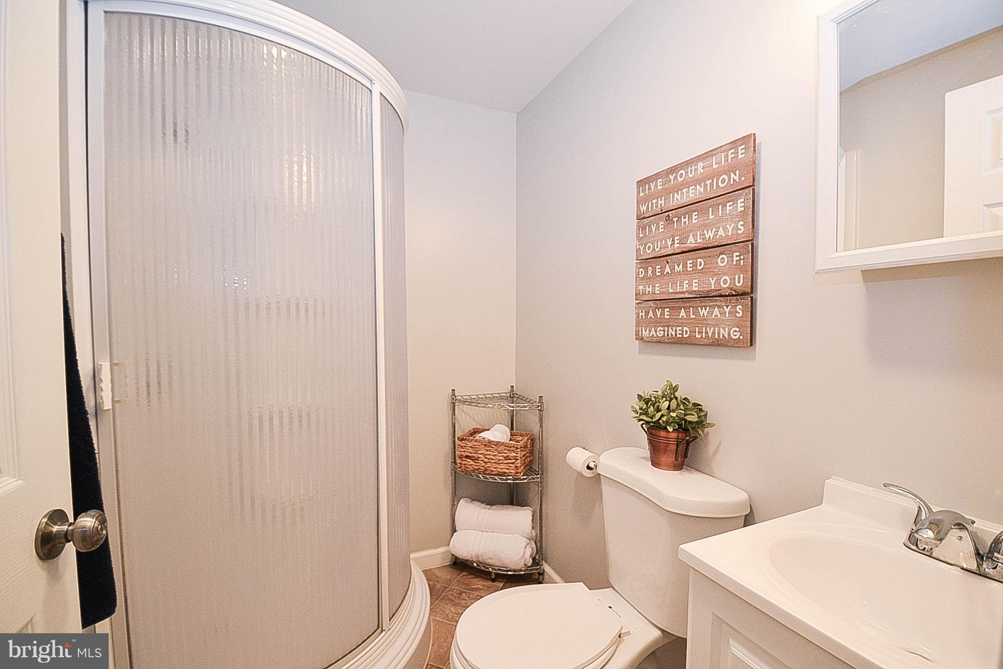 7109 Edgemont Road Frederick, MD 21702 - Photo 15 of 21 Bath