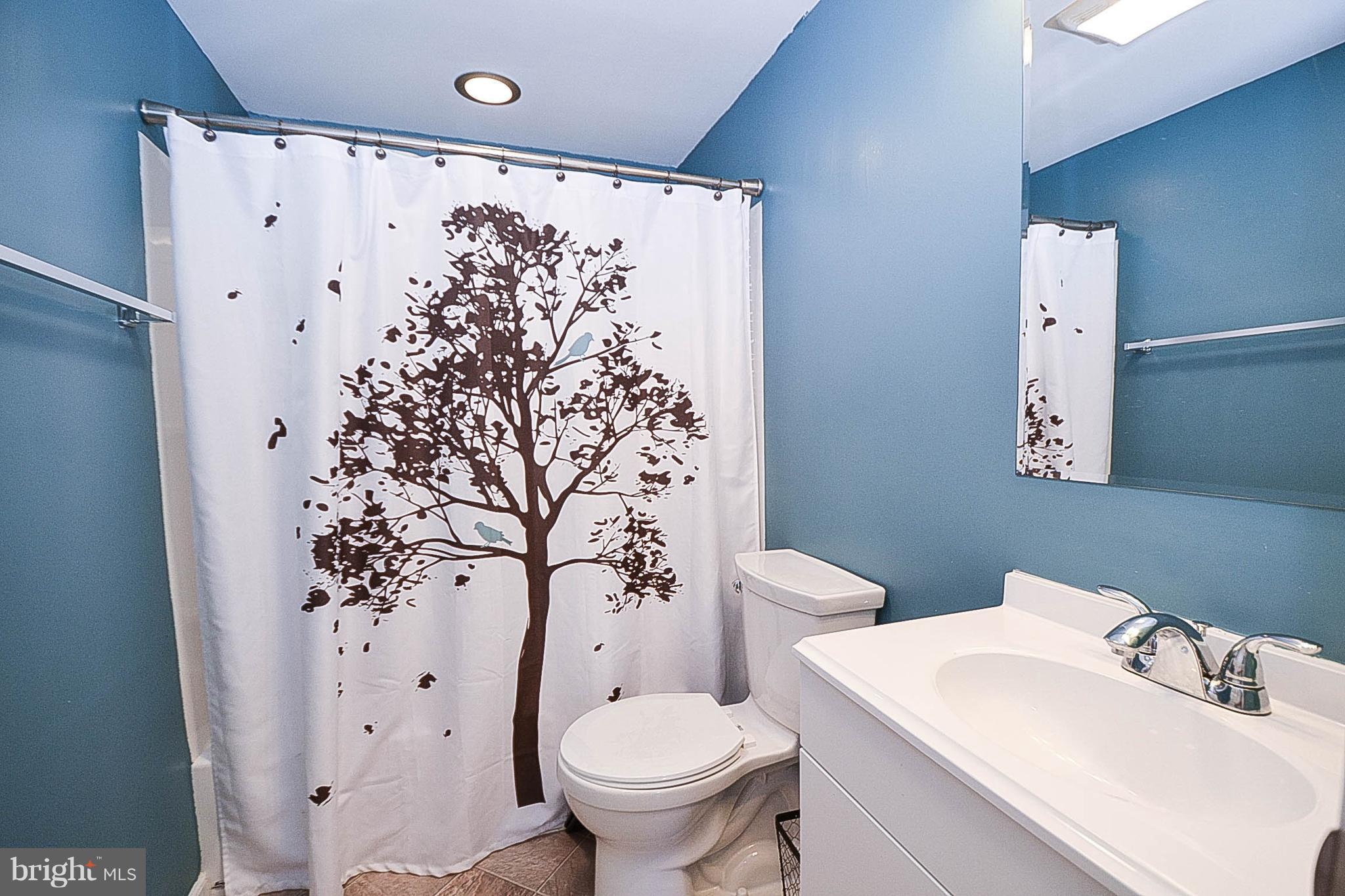 7109 Edgemont Road Frederick, MD 21702 - Photo 19 of 21 Bath
