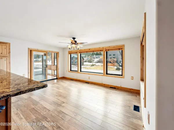 $1,199,000 | 513 3 Rivers Drive, Alpine, WY 83128