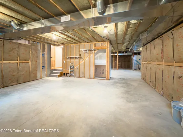 $1,199,000 | 513 3 Rivers Drive, Alpine, WY 83128