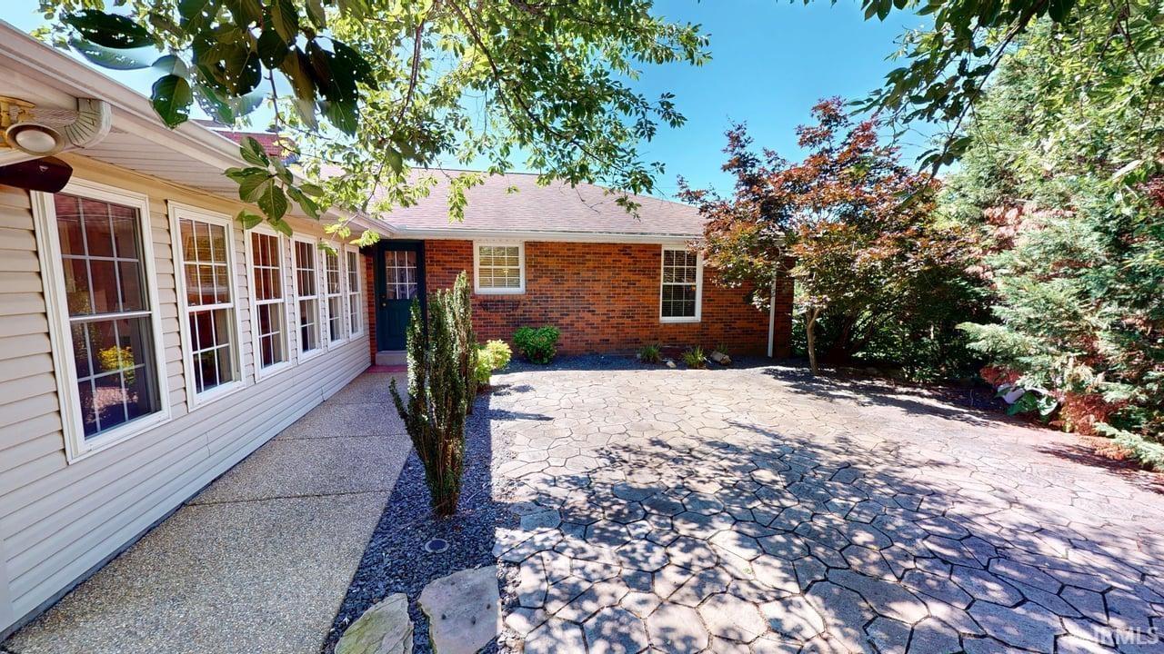 1852 West Division Road Jasper, IN 47546 - Photo 42 of 45