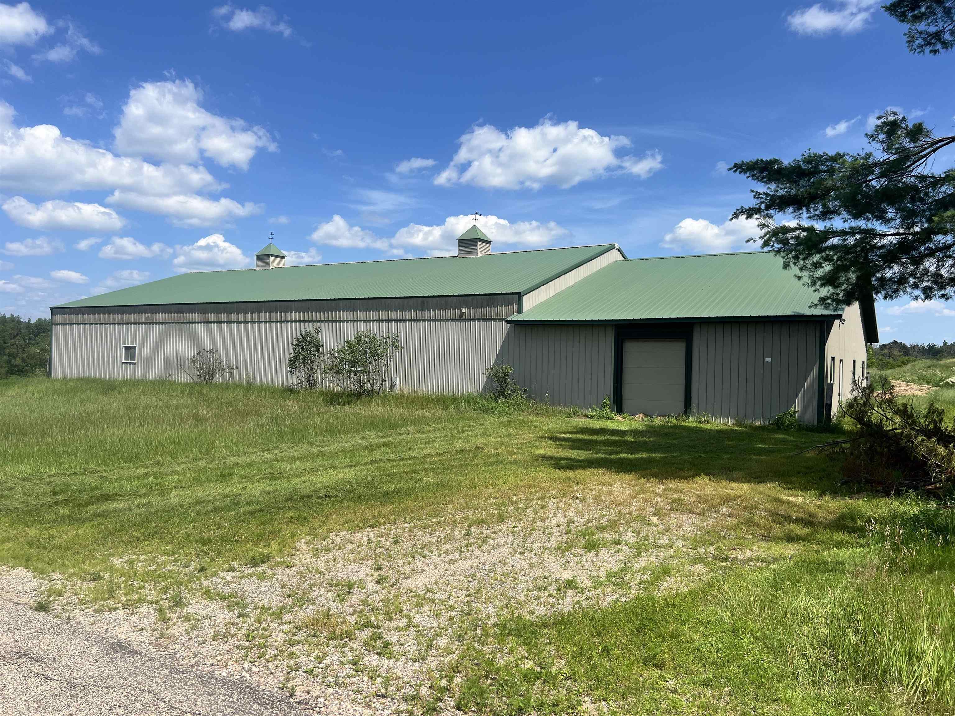 9014 River Road Amherst, WI 54406 - Photo 3 of 44
