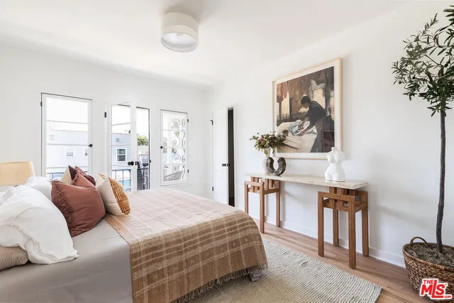 $795,000 | 515 1/2 Rose Avenue, Venice, CA 90291