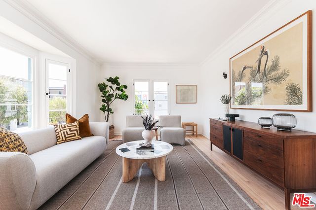 $875,000 | 515 1/2 Rose Avenue, Venice, CA 90291