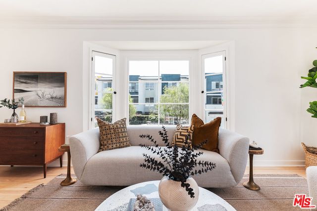 $875,000 | 515 1/2 Rose Avenue, Venice, CA 90291