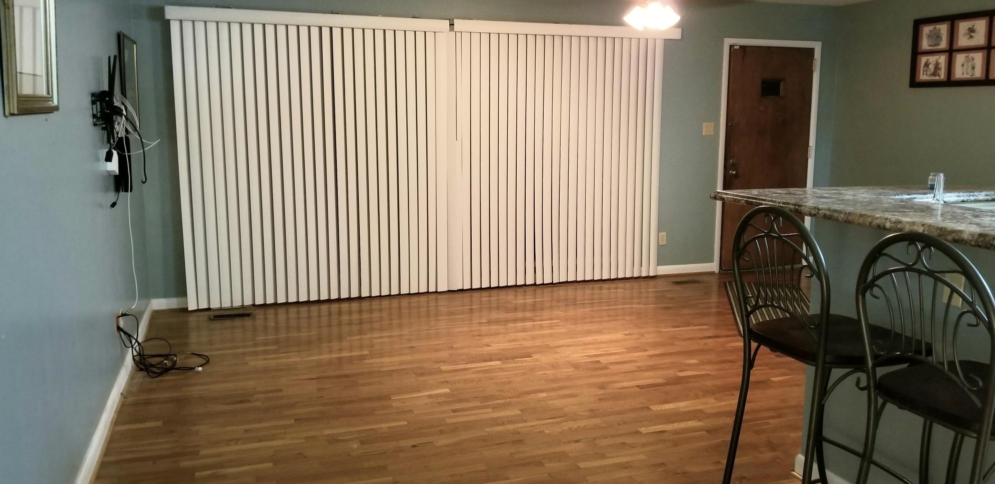 3104 Silverwood Road Knoxville, TN 37921 - Photo 3 of 10 3104 Silverwood DR-LR