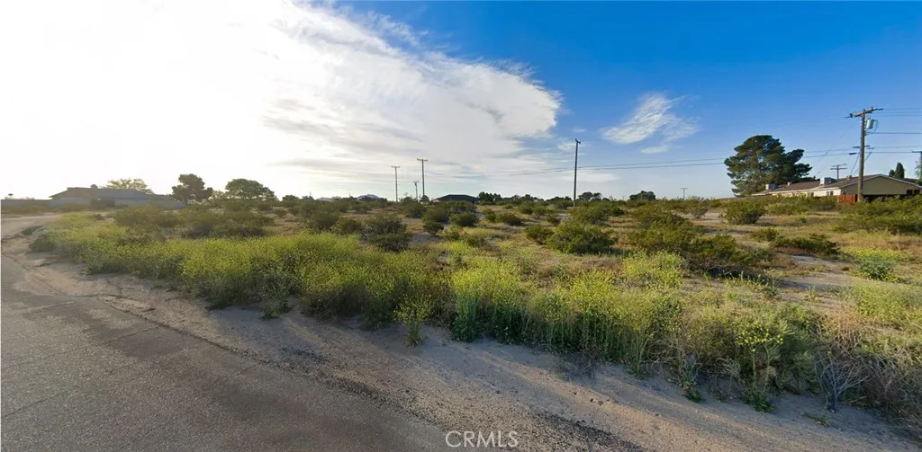 0 Ives Edwards, CA 93523 - Photo 3 of 3 a view of a city