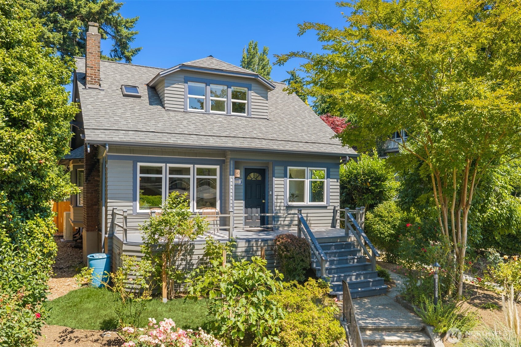 108 North 57th Street Seattle, WA 98103 - Photo 1 of 33