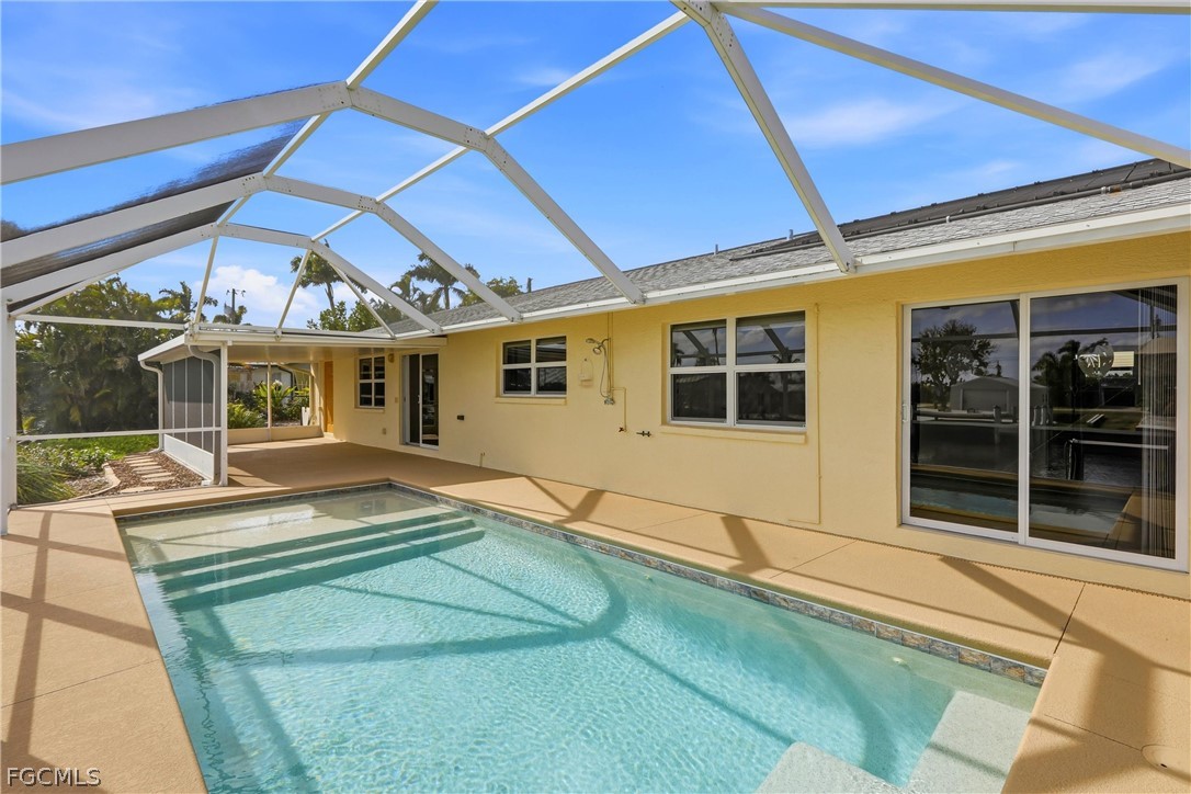 2859 Cheryl Street Matlacha, FL 33993 - Photo 31 of 39