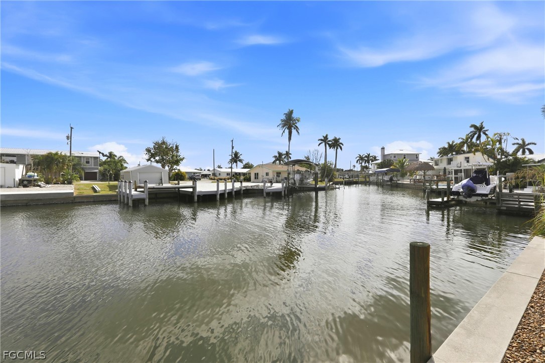 2859 Cheryl Street Matlacha, FL 33993 - Photo 33 of 39