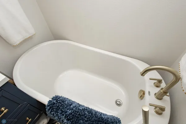 $350,000 | 204 4th Avenue East, Ada, MN 56510