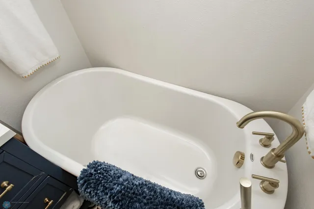 $350,000 | 204 4th Avenue East, Ada, MN 56510