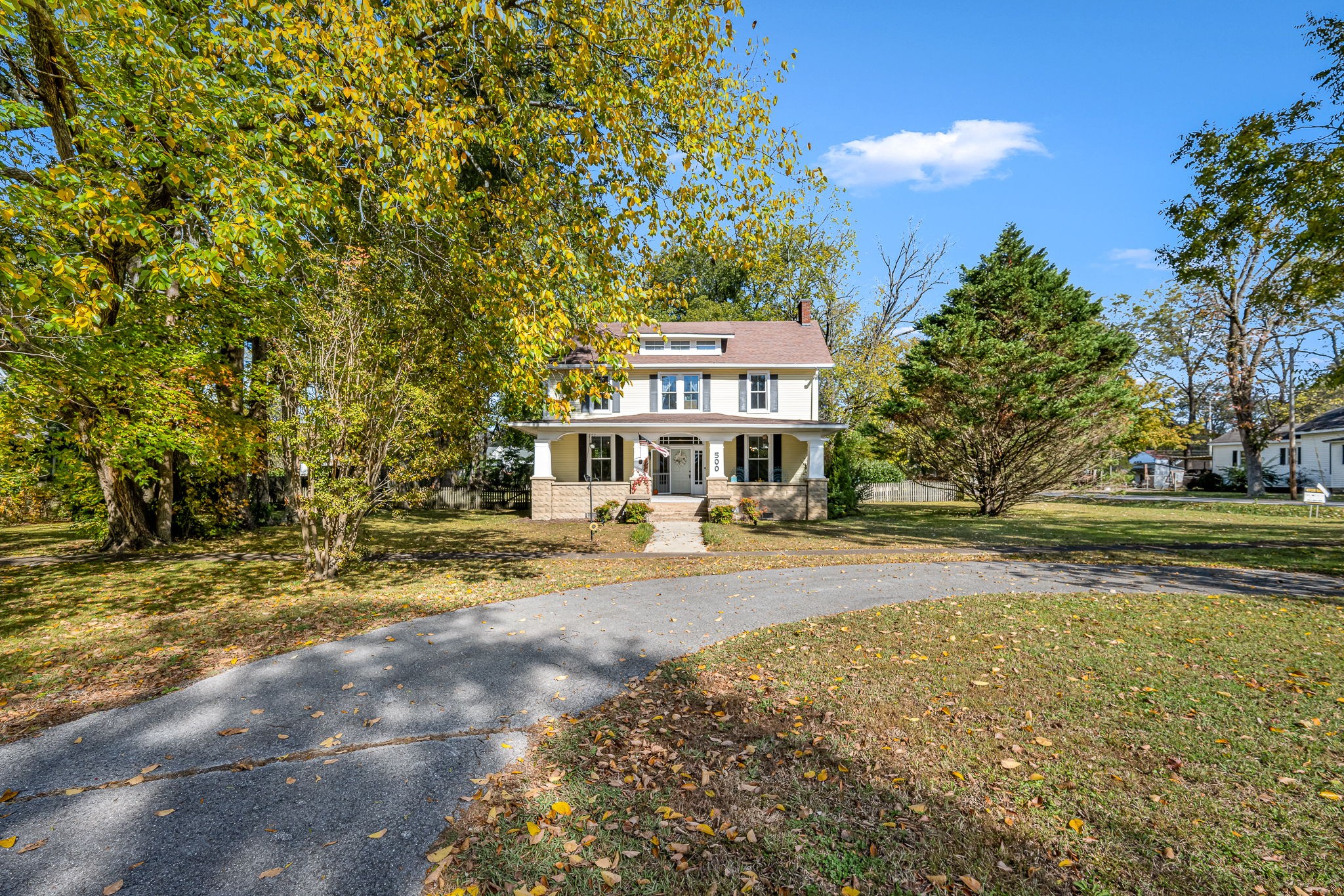 500 Northeast Atlantic Street Tullahoma, TN 37388 - Photo 4 of 61