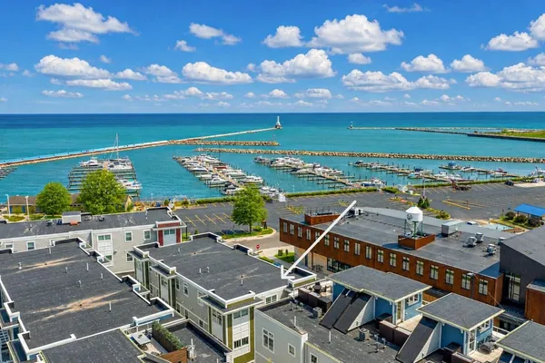 $895,000 | 314 East Washington Street, Port Washington, WI 53074