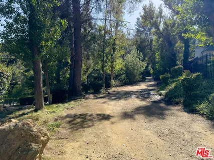 $3,495,000 | 24600 Thousand Peaks Road, Calabasas, CA 91302