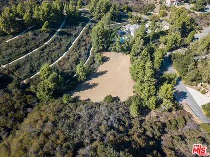 $3,495,000 | 24600 Thousand Peaks Road, Calabasas, CA 91302