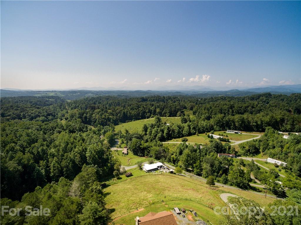 999 Windswept Ridge Road Marshall, NC 28753 - Photo 2 of 18 Gallery Image 2