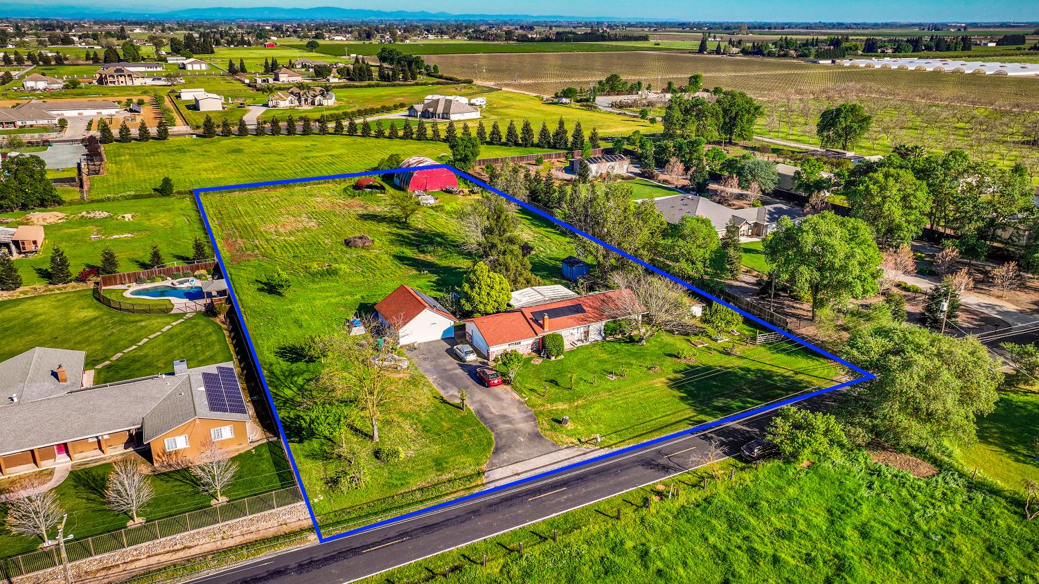 23404 Bruella Road Acampo, CA 95220 - Photo 5 of 69