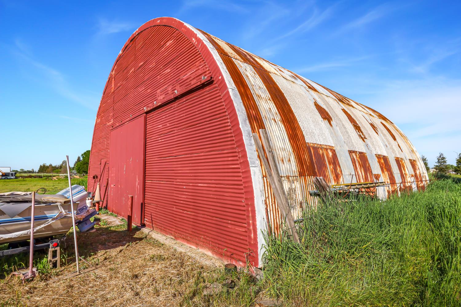 23404 Bruella Road Acampo, CA 95220 - Photo 67 of 69 a view of a backyard with plants