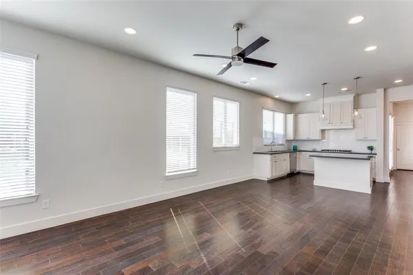 $3,750 | 402 Templeton Drive, Fort Worth, TX 76107