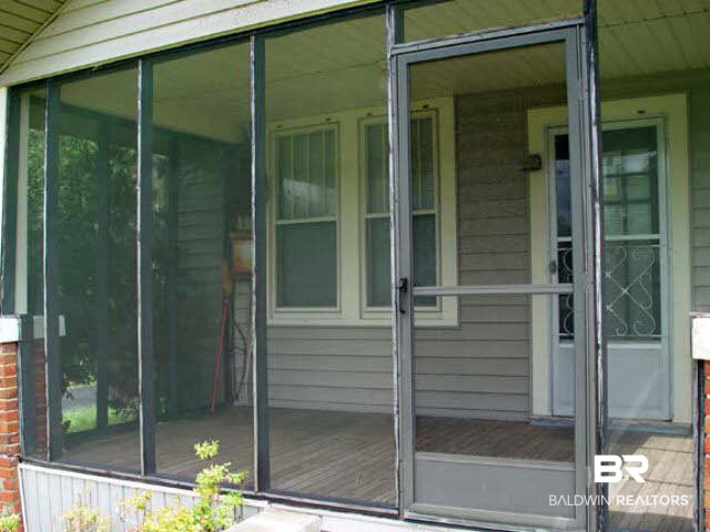 34205 West Barclay Avenue Lillian, AL 36549 - Photo 3 of 46 Screened front porch