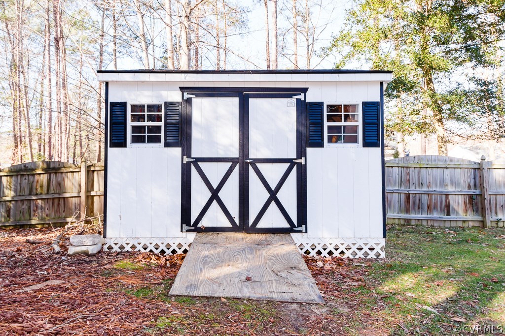 2612 Iverson Road Midlothian, VA 23112 - Photo 22 of 23 a view of outdoor space