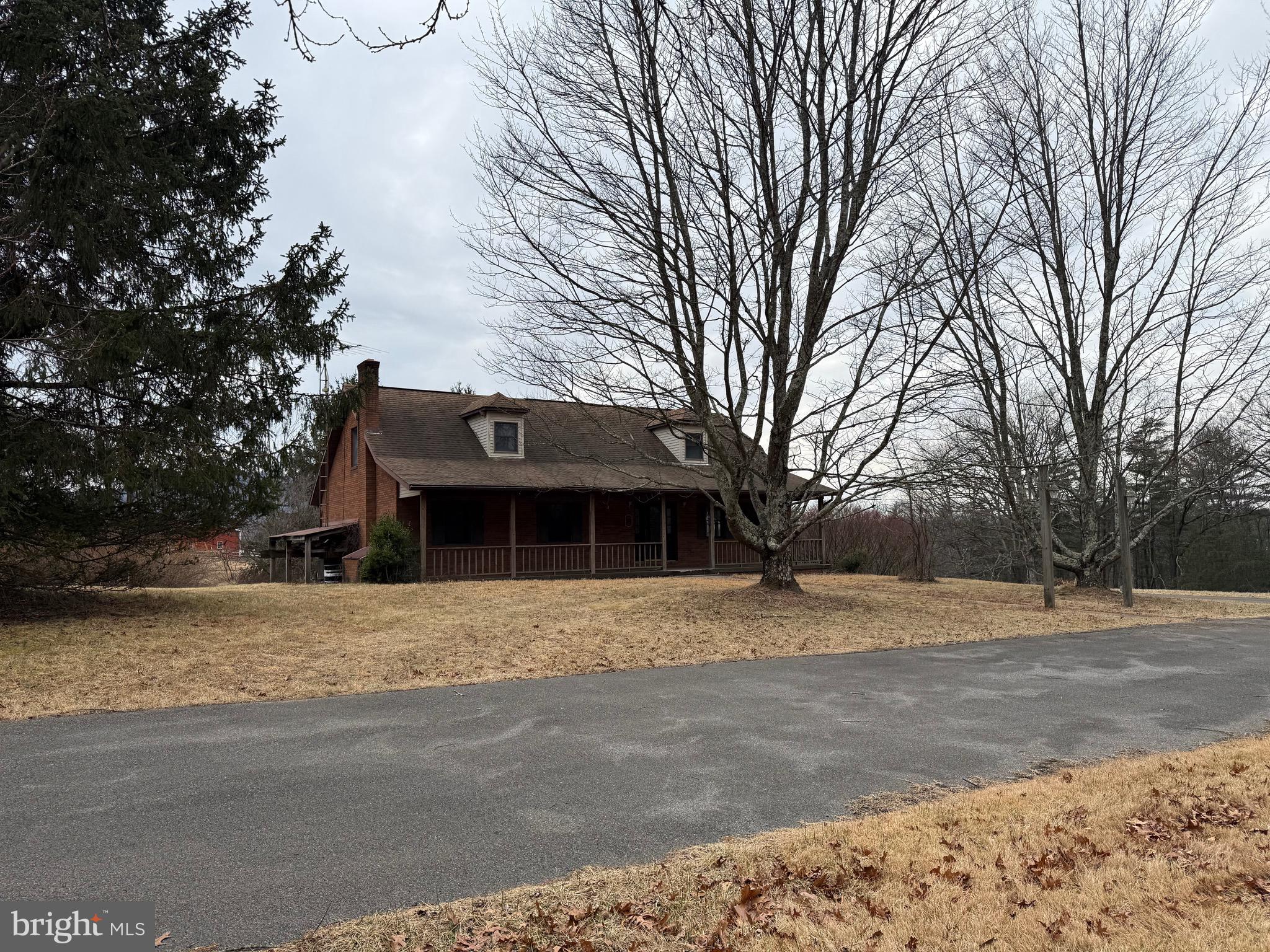 992 Silver Lane Berkeley Springs, WV 25411 - Photo 35 of 44 a house with a outdoor space
