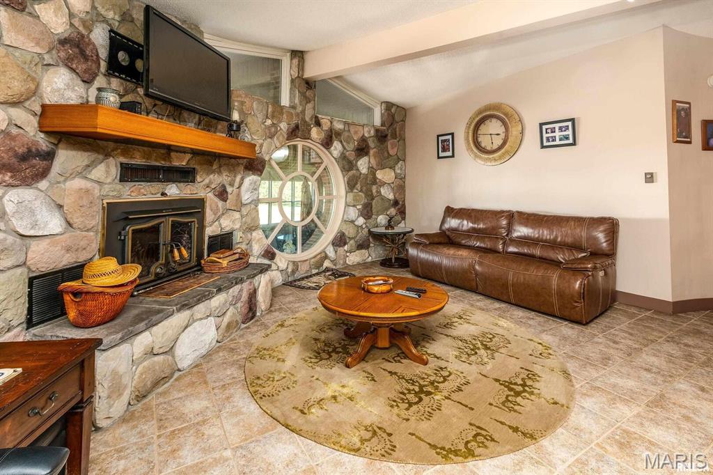 6694 Shamrock Road Tamaroa, IL 62888 - Photo 20 of 43