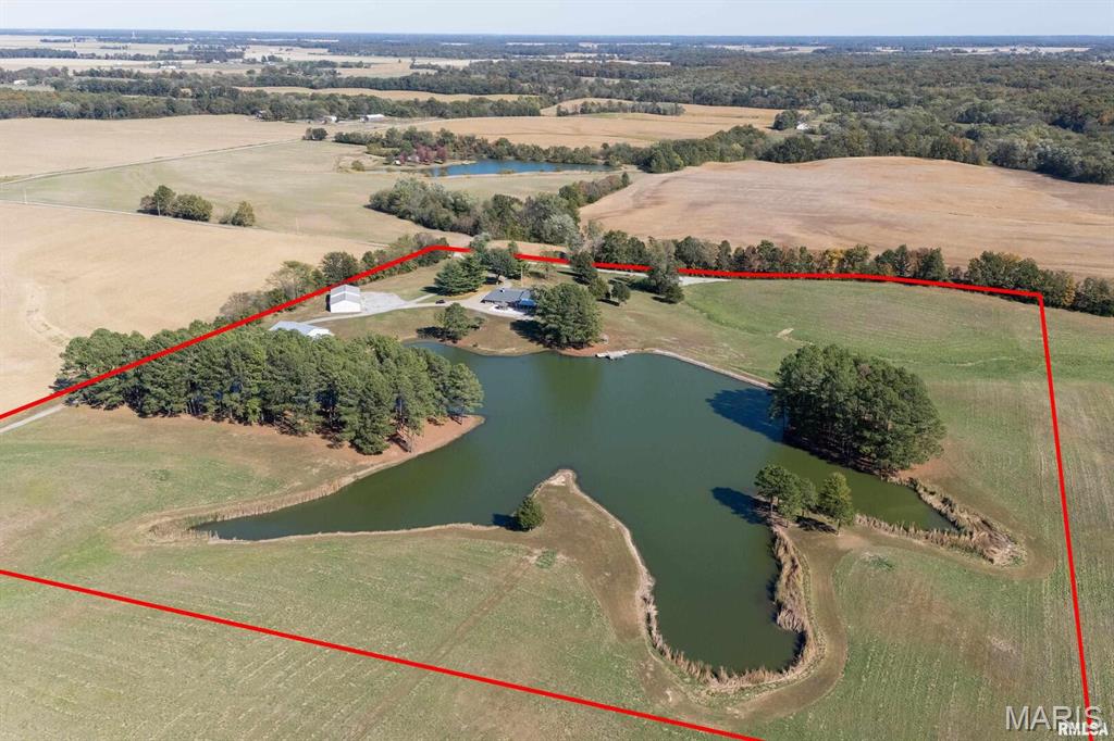 6694 Shamrock Road Tamaroa, IL 62888 - Photo 7 of 43