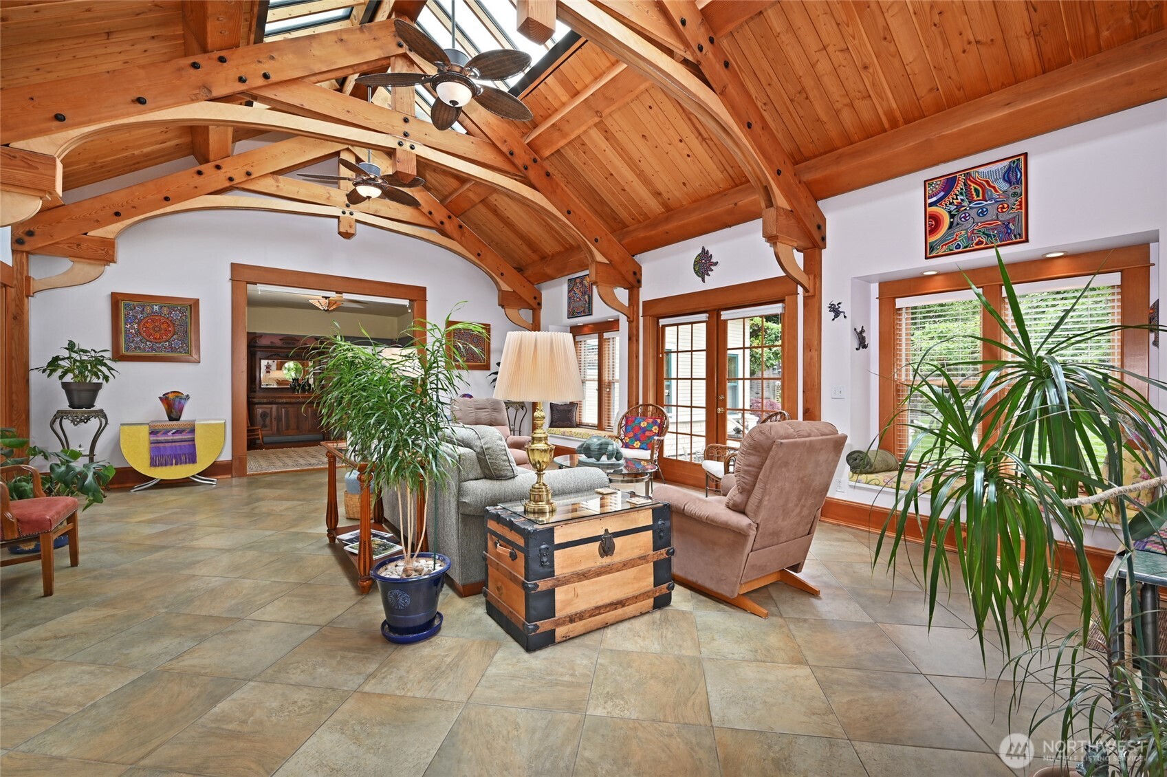 10425 East Riverside Drive Bothell, WA 98011 - Photo 15 of 40