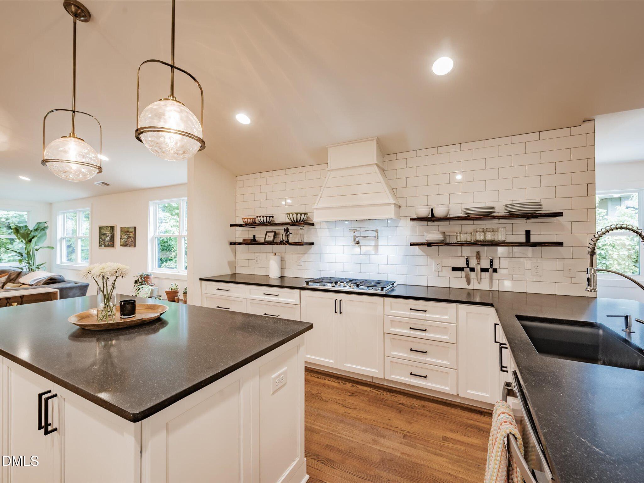 828 Woodburn Road Raleigh, NC 27605 - Photo 22 of 76 24-Kitchen