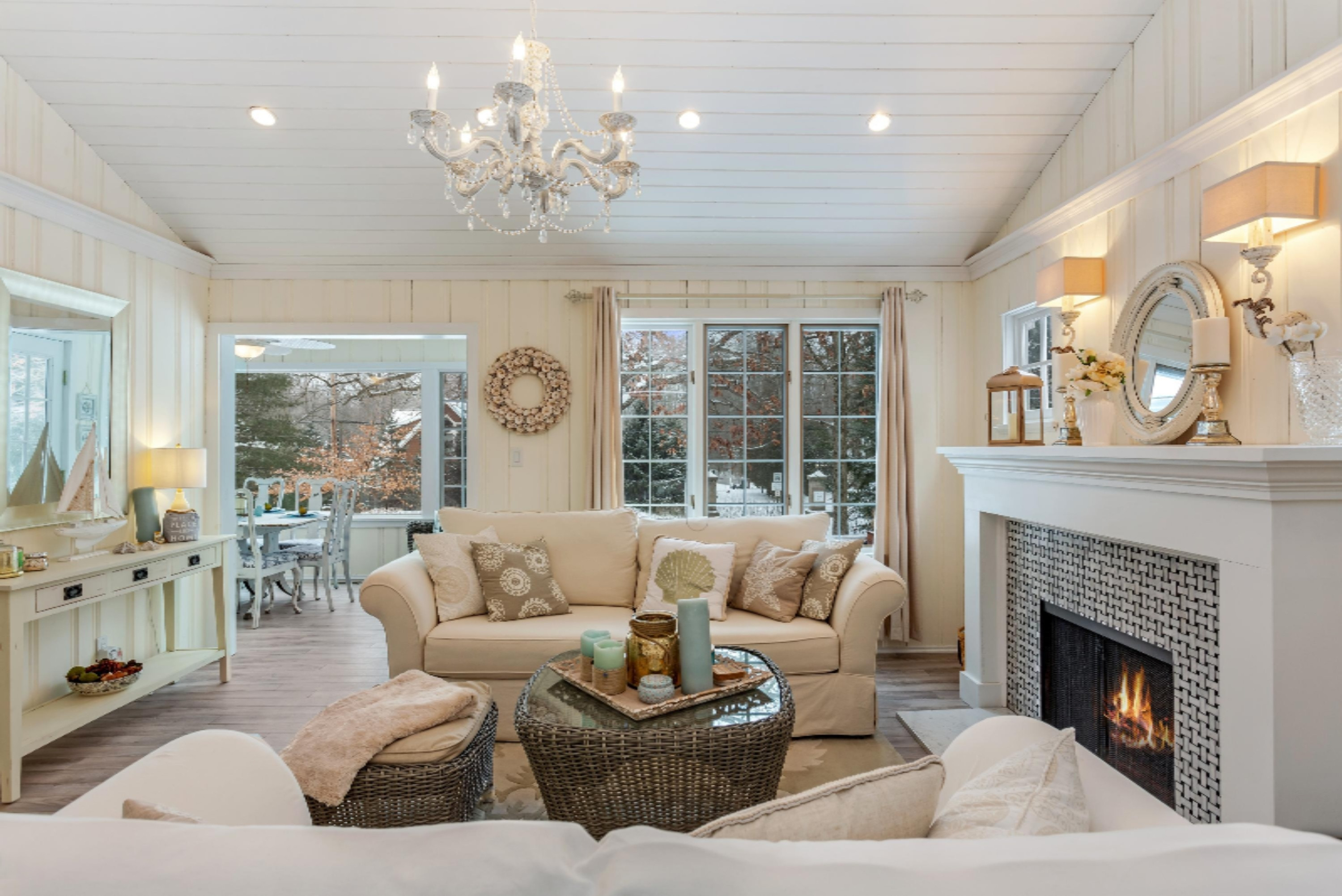 16267 Lakeshore Road Union Pier, MI 49129 - Photo 3 of 17 Living Room