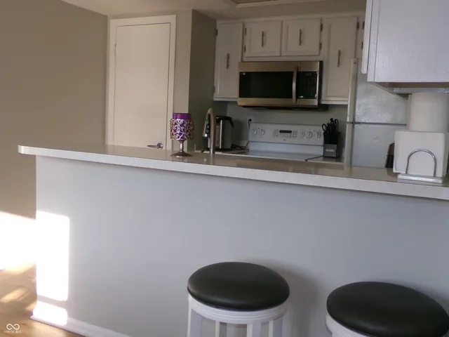 $174,999 | 2623 Country Estates Drive, Unit 13, Indianapolis, IN 46227