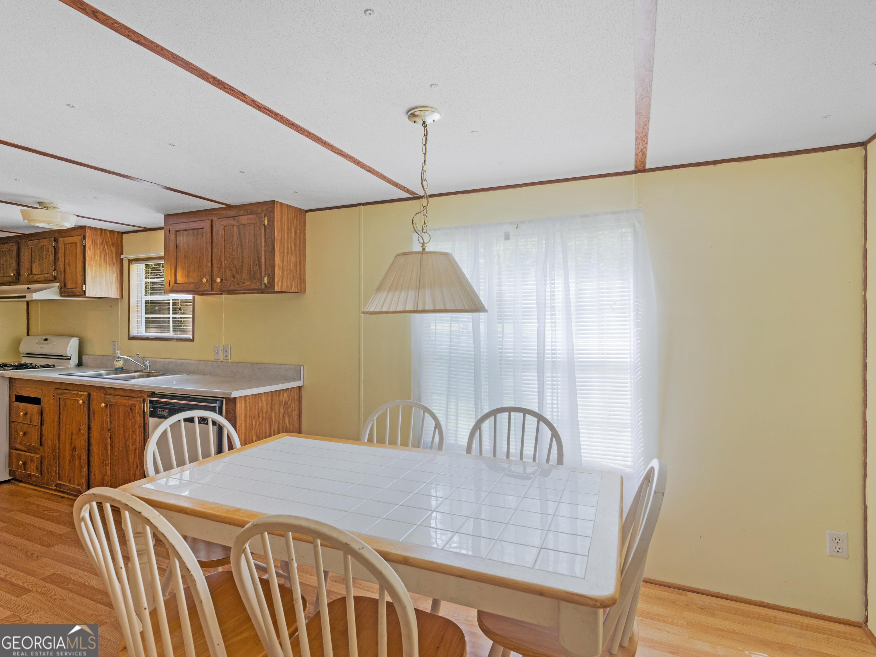 245 Brooks Road Jackson, GA 30233 - Photo 11 of 38