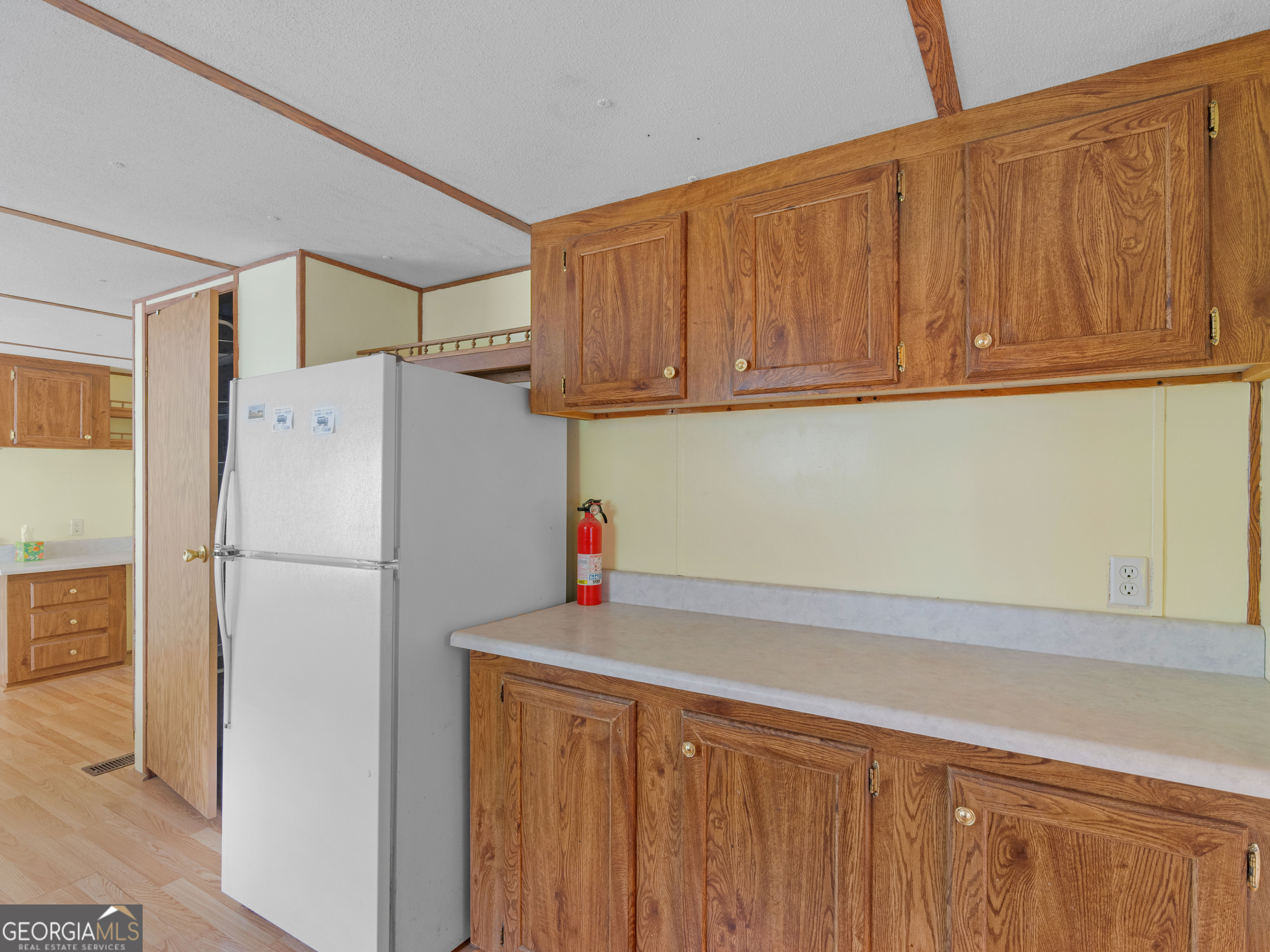 245 Brooks Road Jackson, GA 30233 - Photo 9 of 38