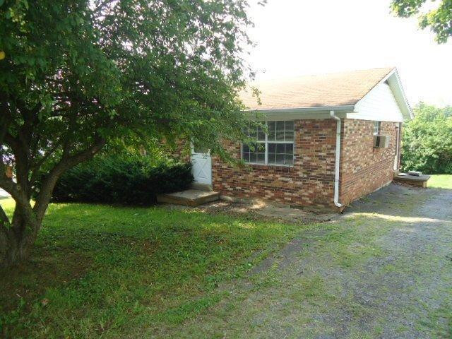 112 Hill N Dell Road Paris, KY 40361 - Photo 1 of 13 Photo 1