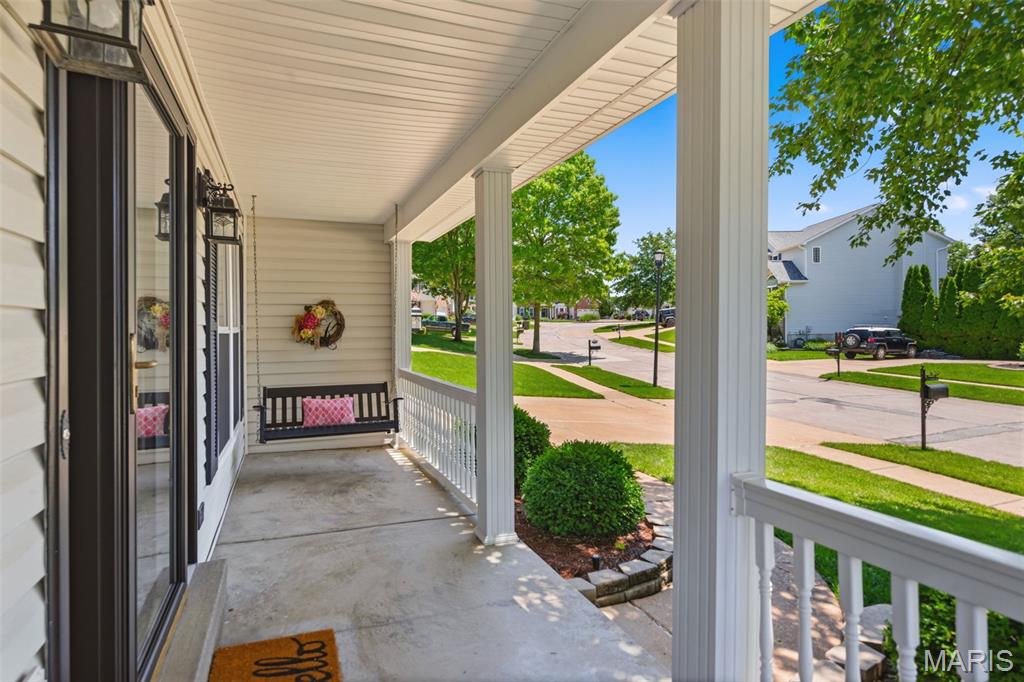 329 Gateford Drive Ballwin, MO 63021 - Photo 5 of 41