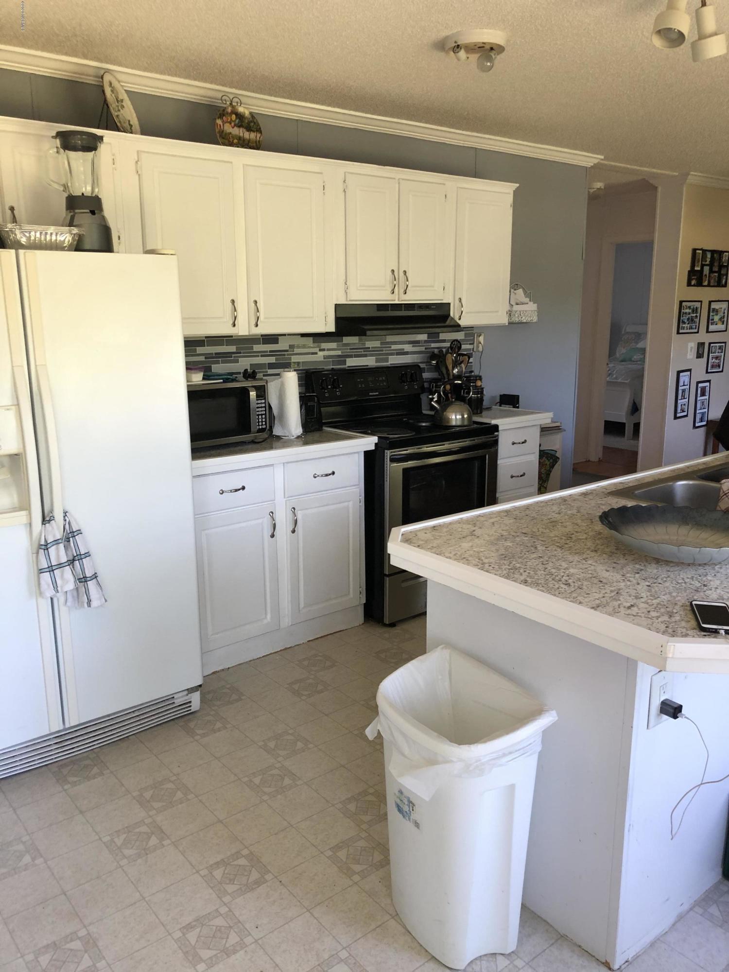 255 Edwards Fork Road Scotland Neck, NC 27874 - Photo 8 of 29 Kitchen