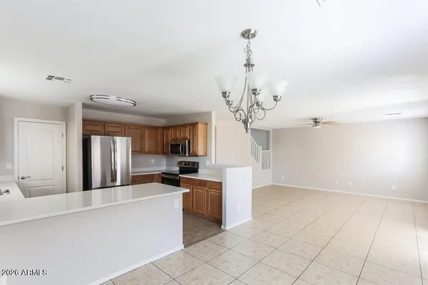 $2,410 | 6728 North 130th Avenue, Glendale, AZ 85307