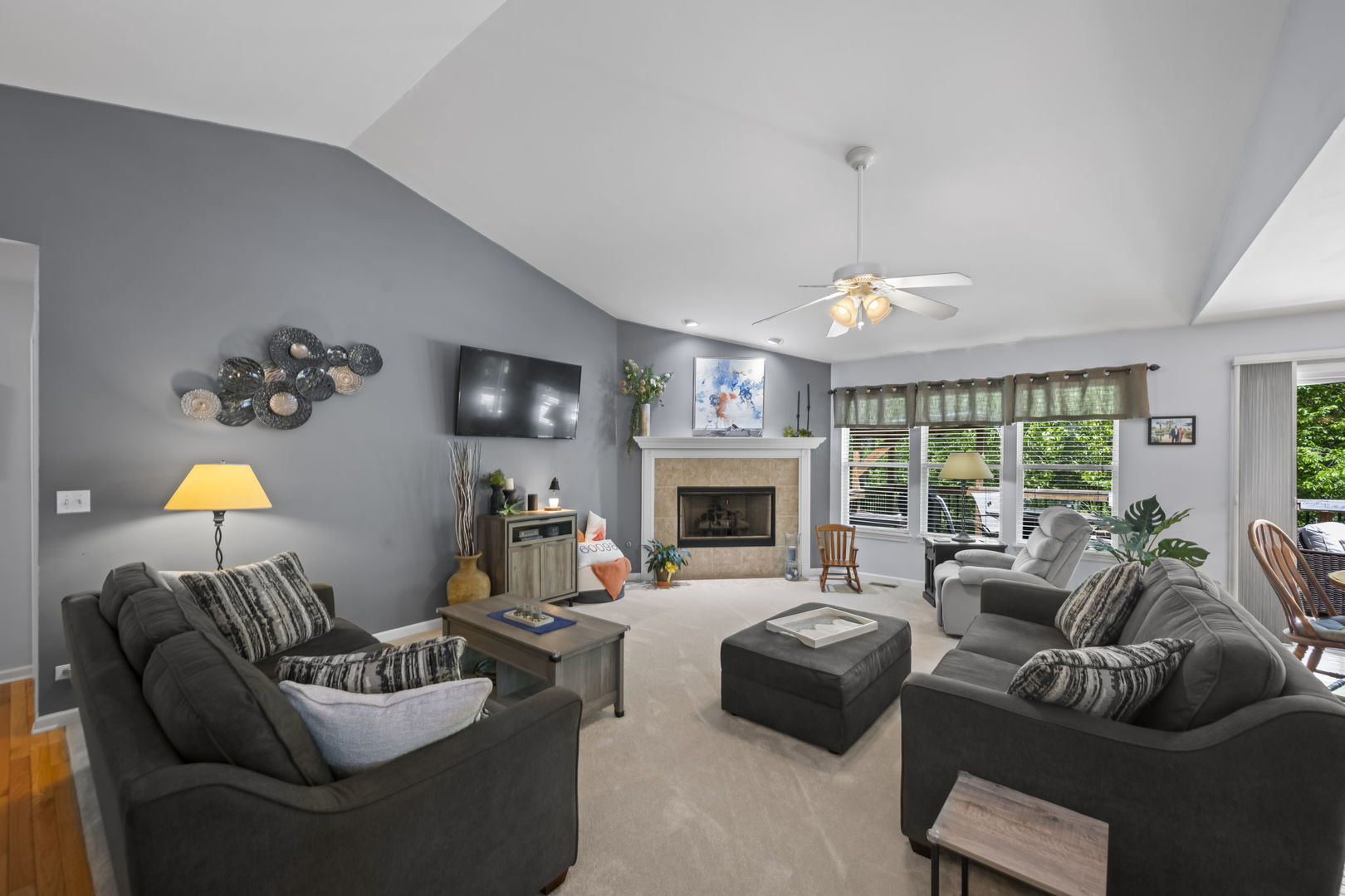 861 Prairie Ridge Drive Woodstock, IL 60098 - Photo 15 of 40
