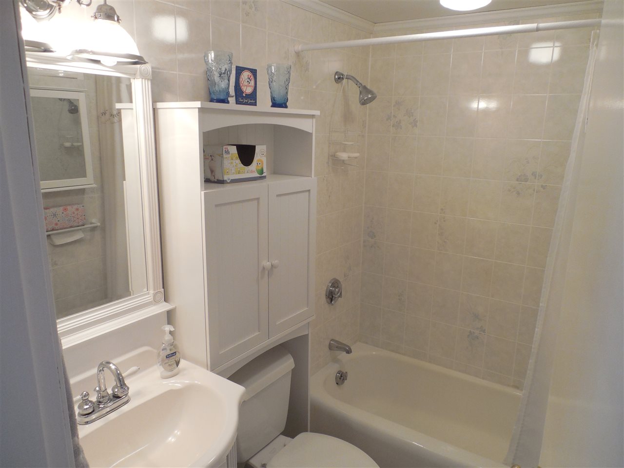403 Weirs Road, Unit 6 Gilford, NH 03249 - Photo 14 of 26