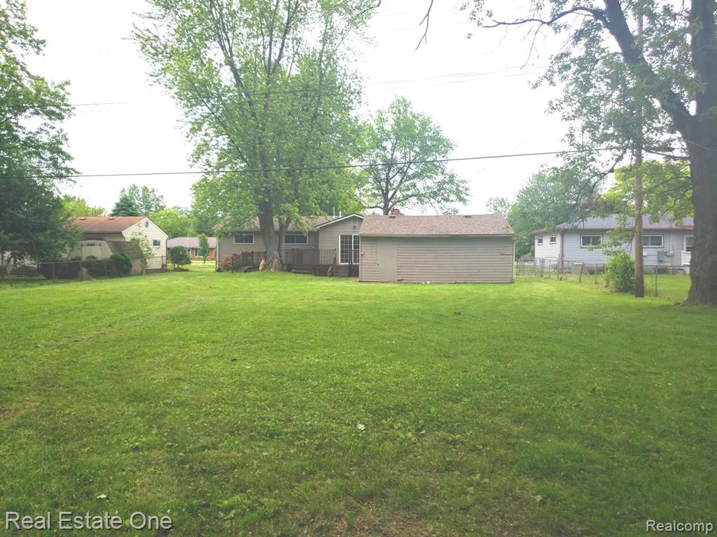 48653 Willis Road Belleville, MI 48111 - Photo 4 of 14