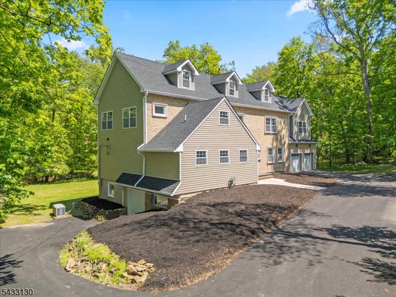 28 King George Road Warren, NJ 07059 - Photo 2 of 39