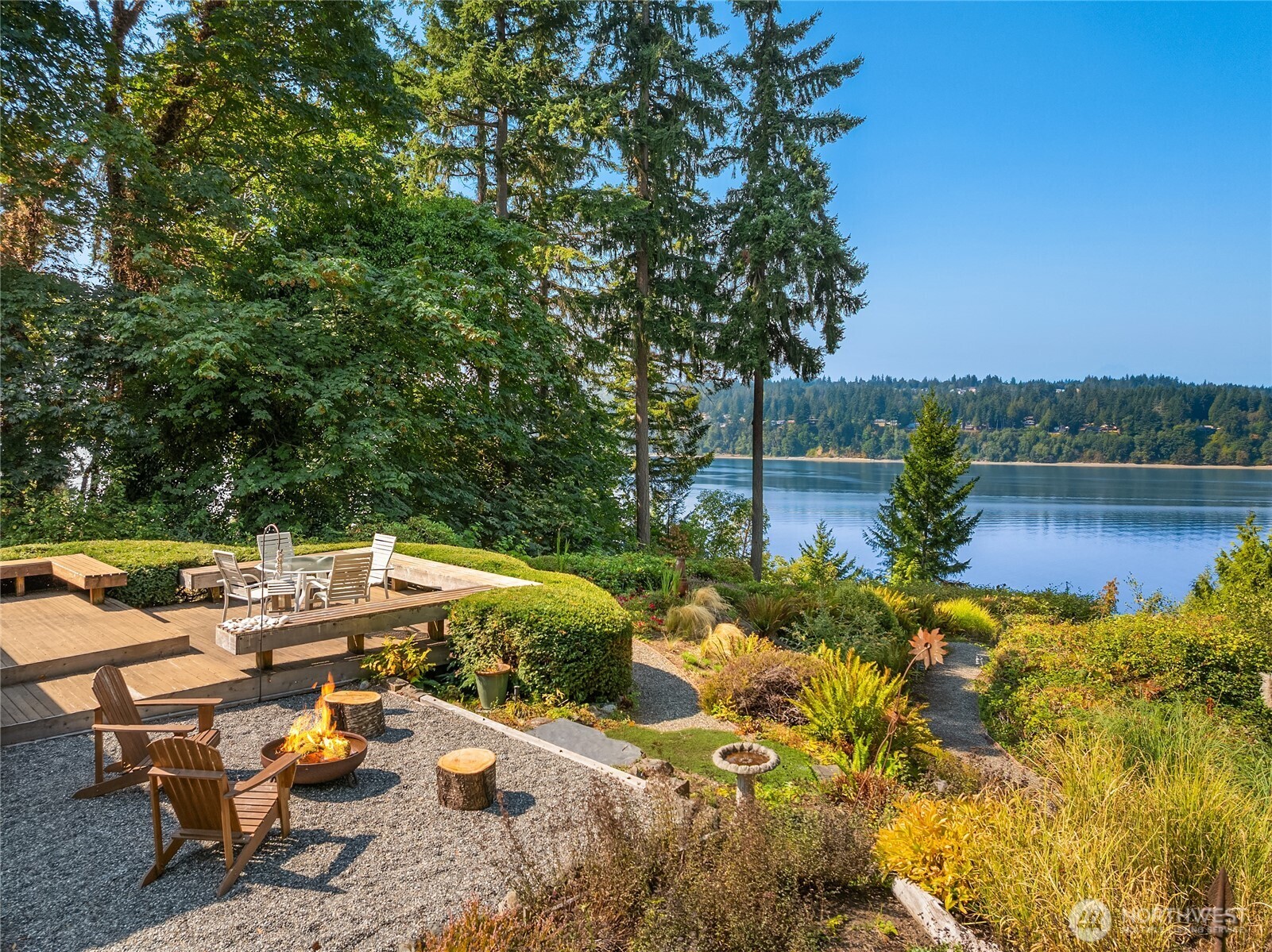 7777 Hansen Road Northeast Bainbridge Island, WA 98110 - Photo 3 of 21 Gallery Image 3
