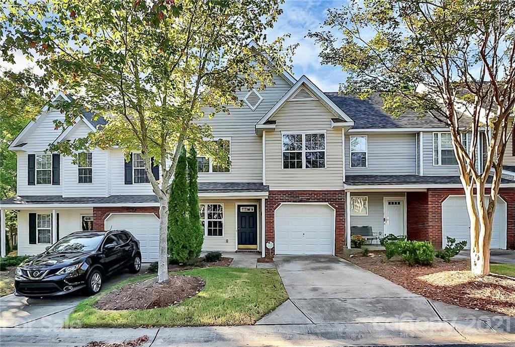 10609 Prairie Ridge Lane Charlotte, NC 28213 - Photo 2 of 27 Gallery Image 2