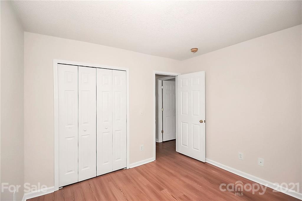 10609 Prairie Ridge Lane Charlotte, NC 28213 - Photo 17 of 27 Gallery Image 17